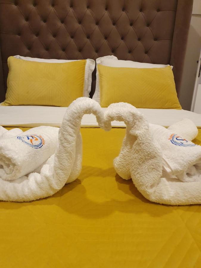 Hotel Ramo Saranda Екстер'єр фото